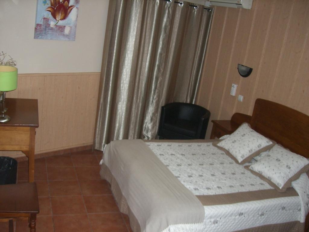 Hotel O Gadanha Estremoz Pokoj fotografie